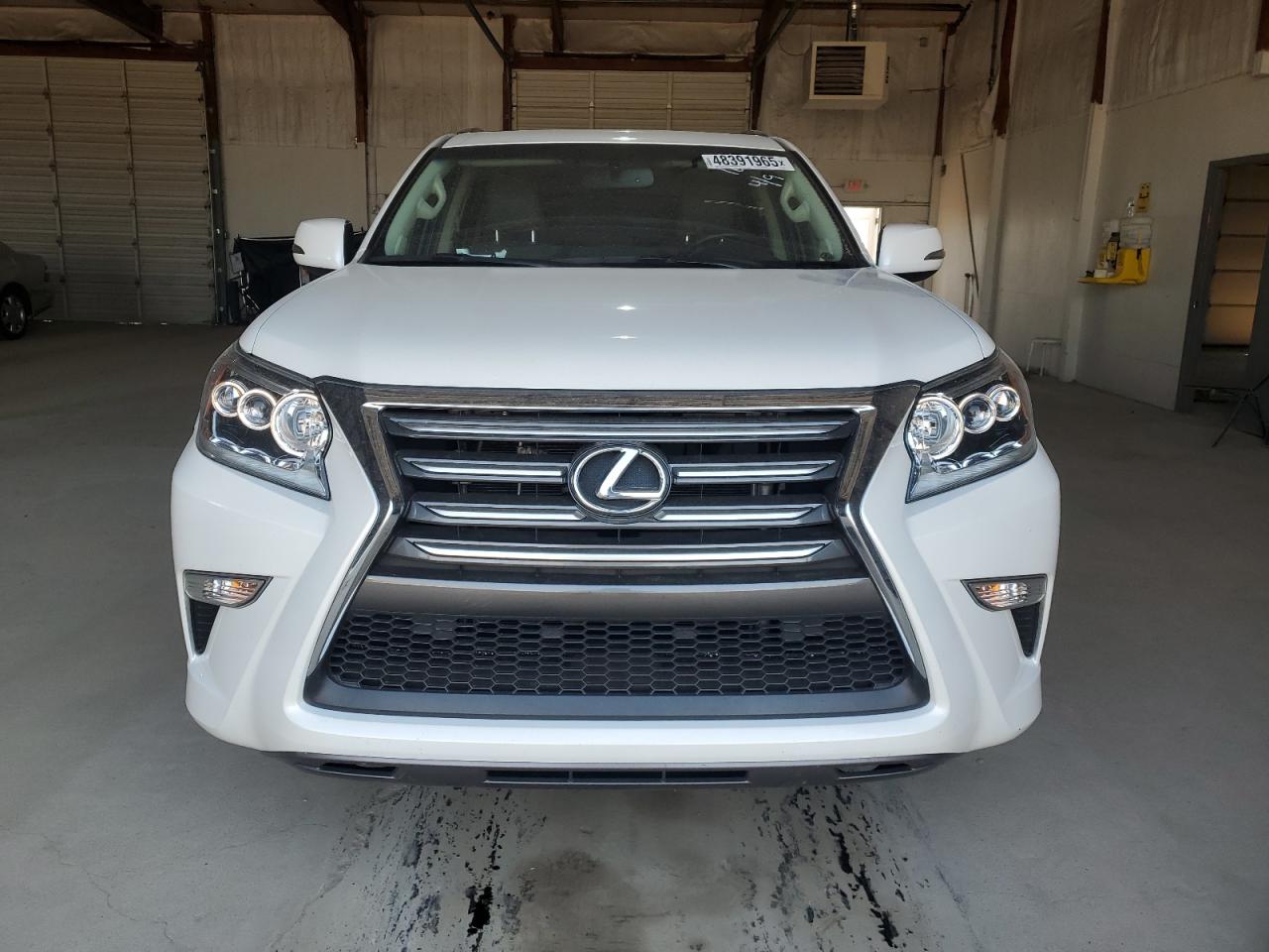 2016 Lexus GX - Image 5