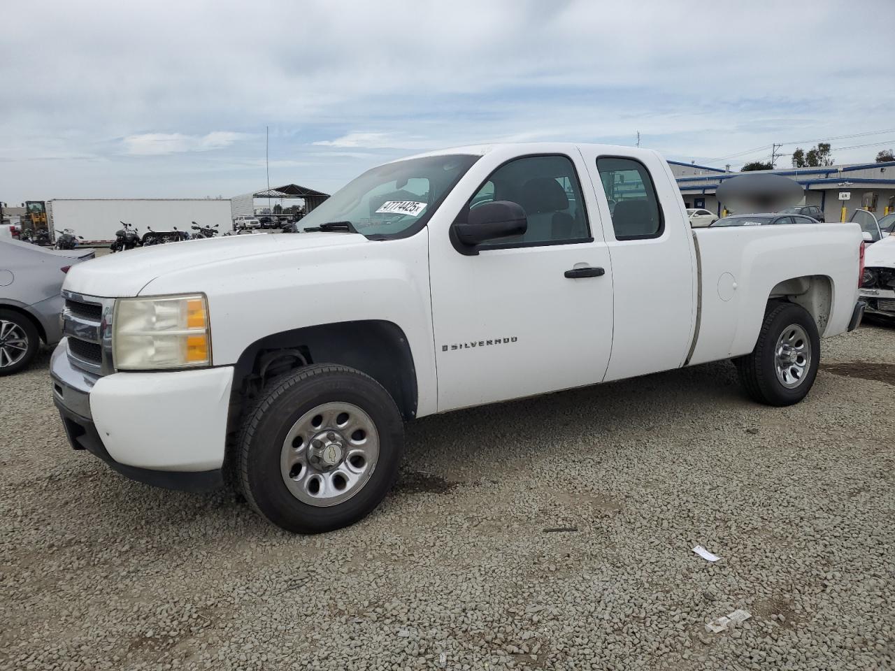 2009 Chevrolet Silverado - Image 1