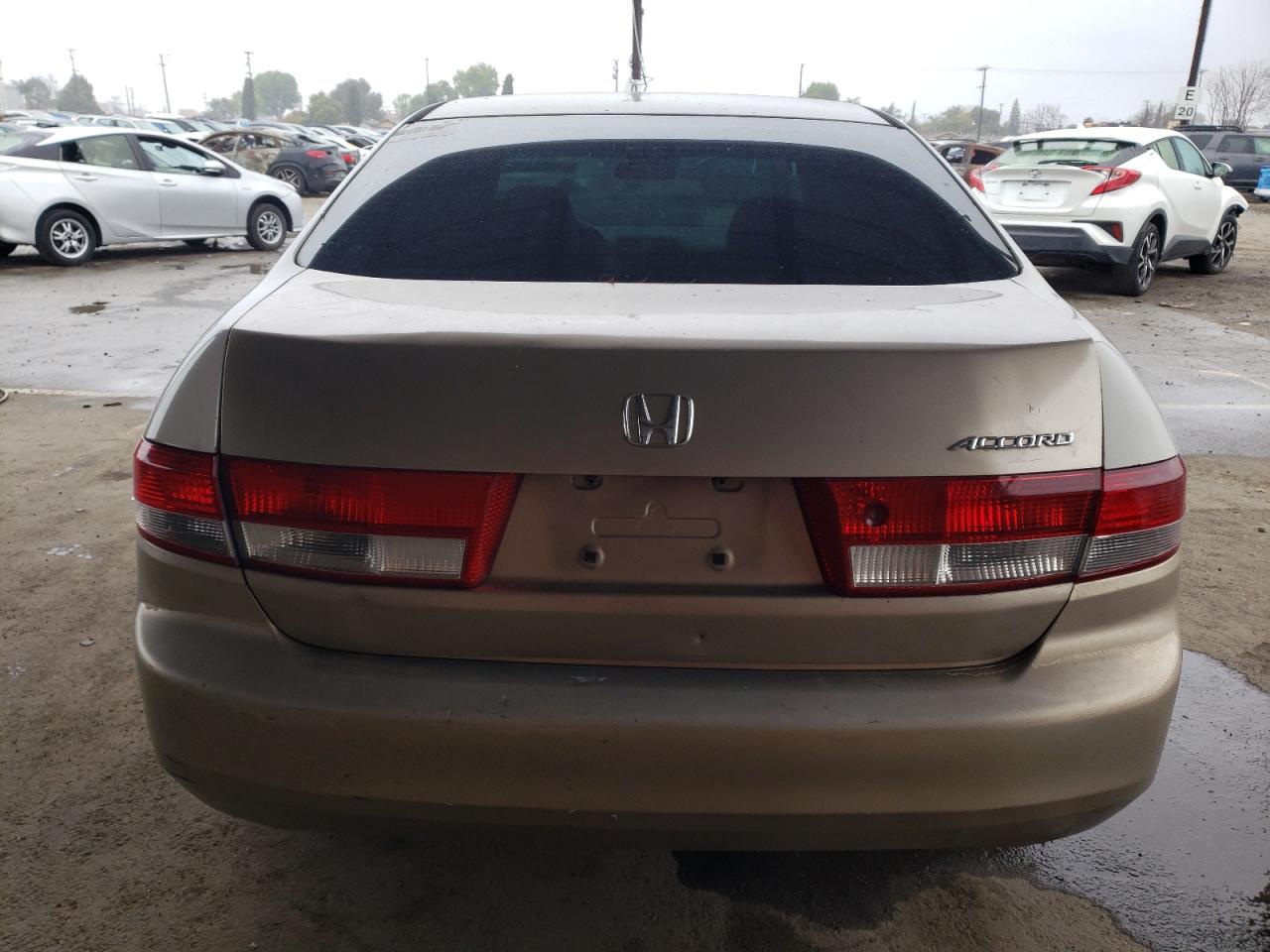 2004 Honda Accord - Image 6