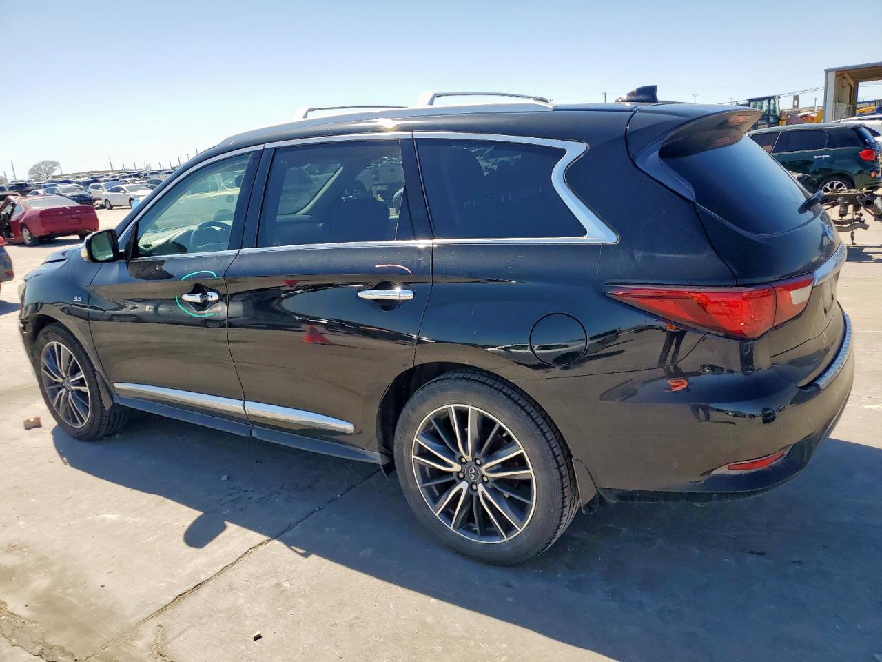 2017 Infiniti QX60 - Image 2