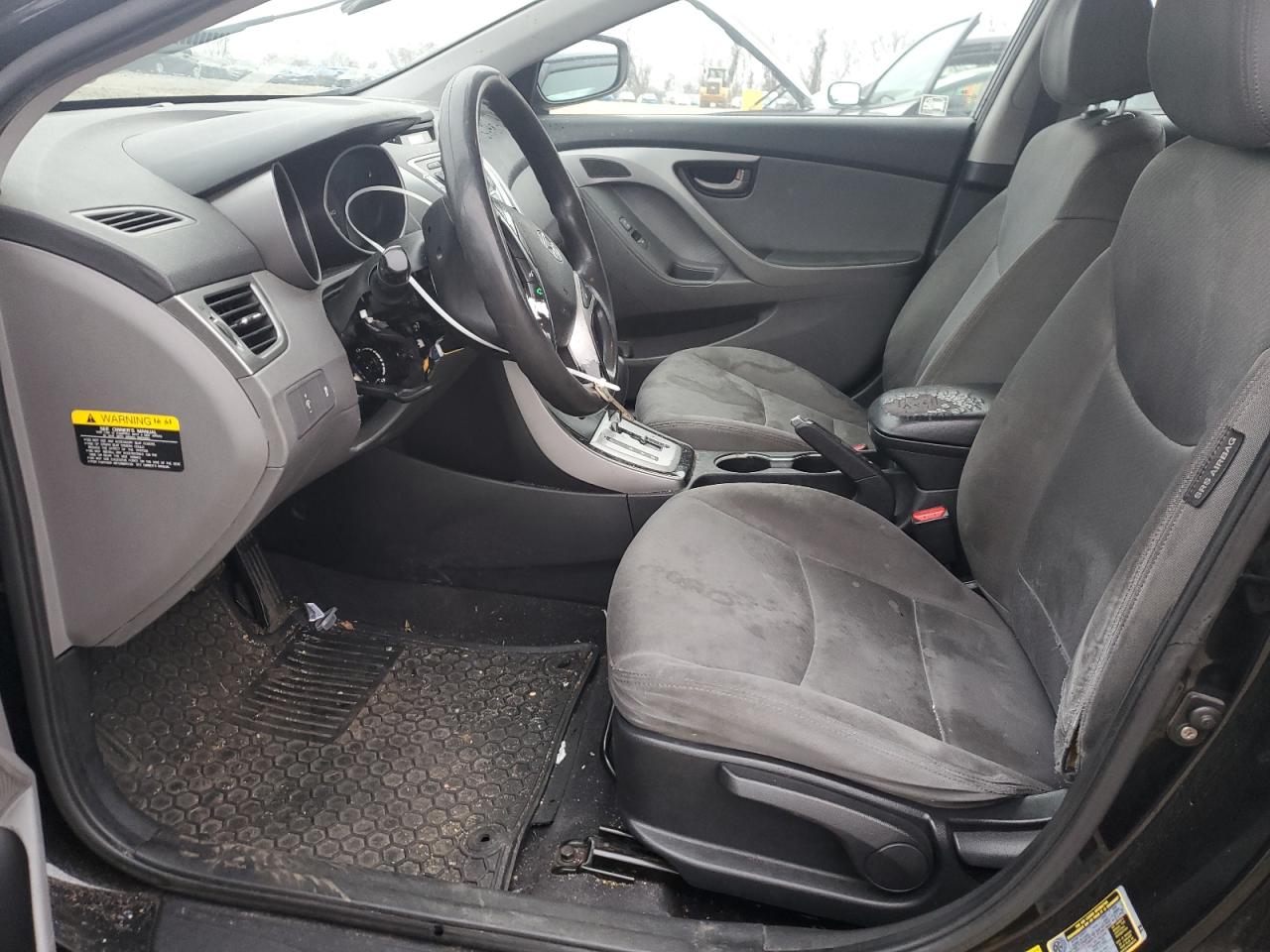 2011 Hyundai Elantra - Image 7
