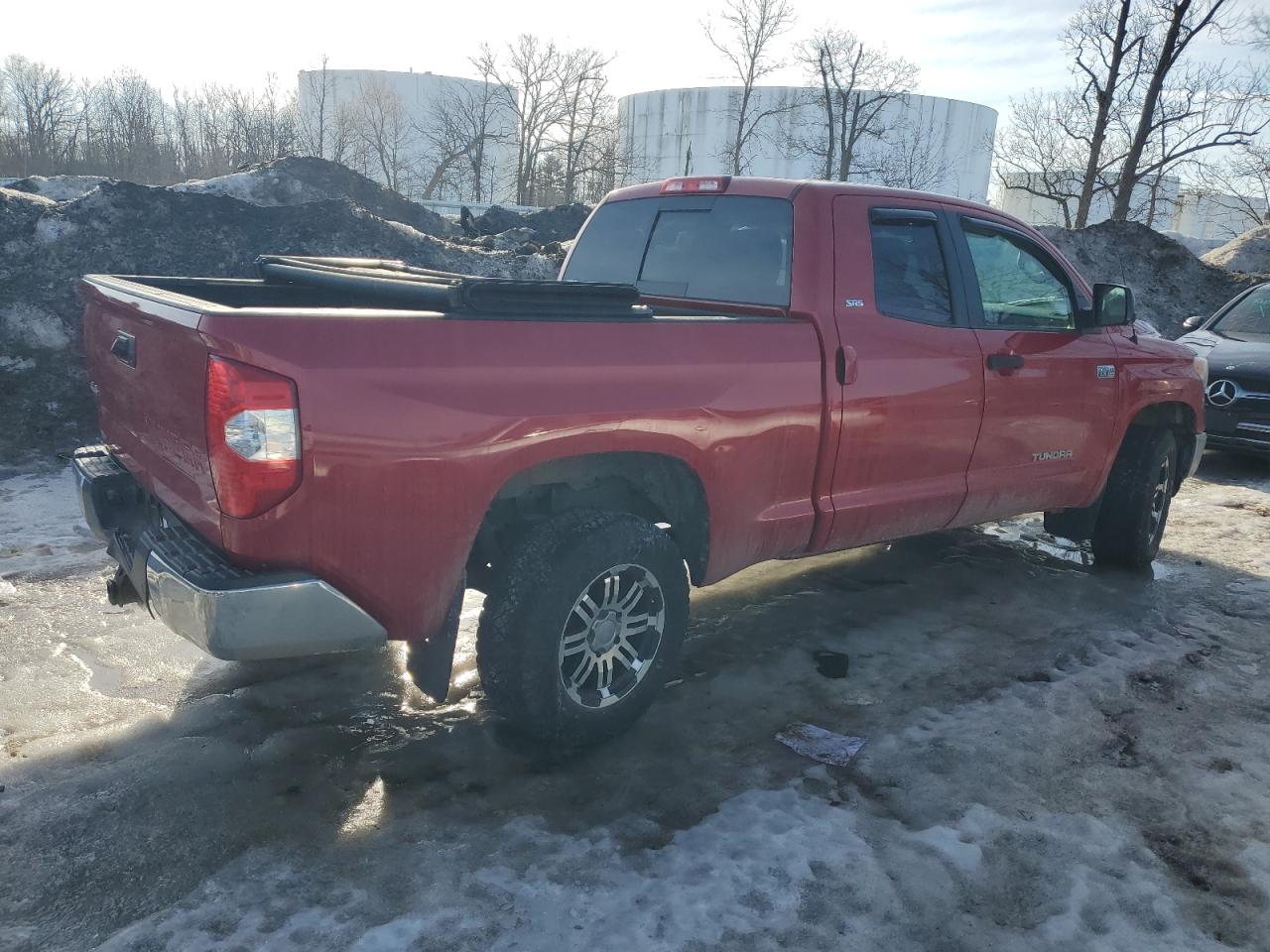 2017 Toyota Tundra - Image 3