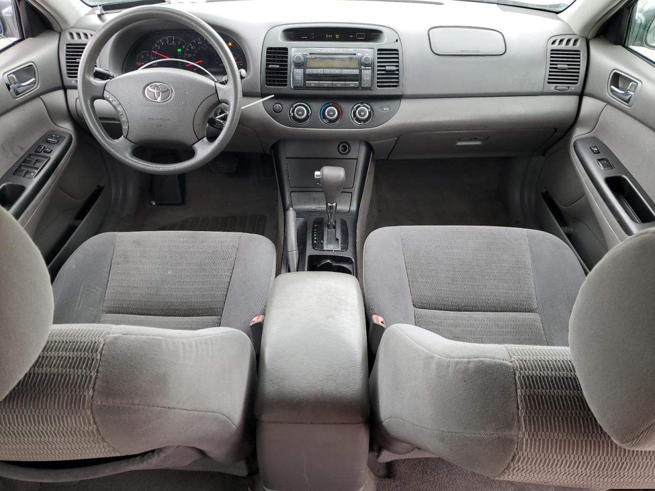 2006 Toyota Camry - Image 8