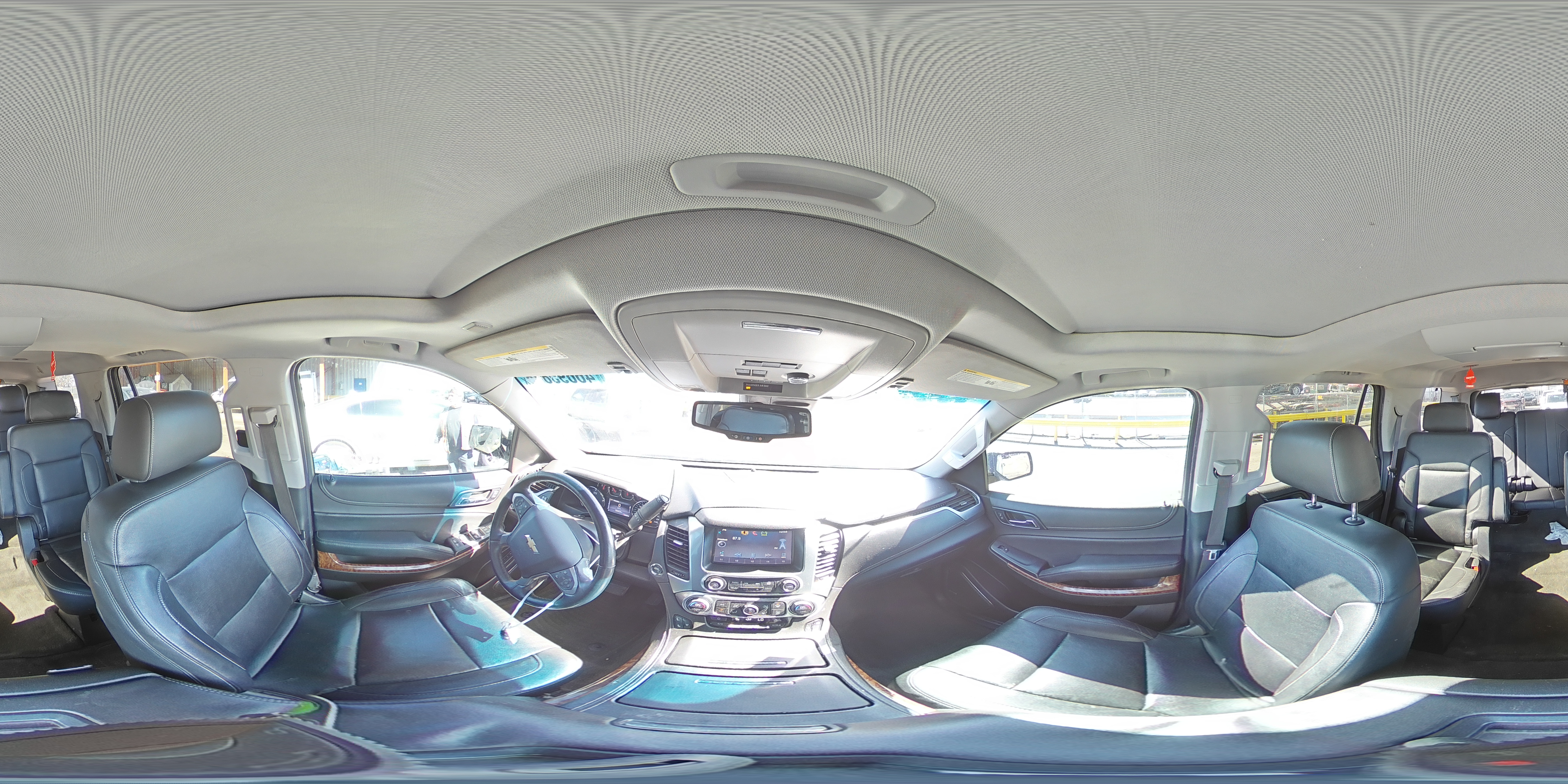 2015 Chevrolet Tahoe - Image 17