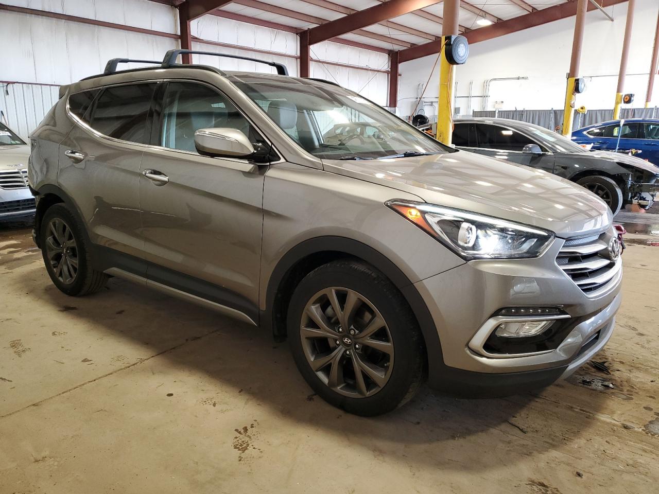 2018 Hyundai Santa Fe - Image 4