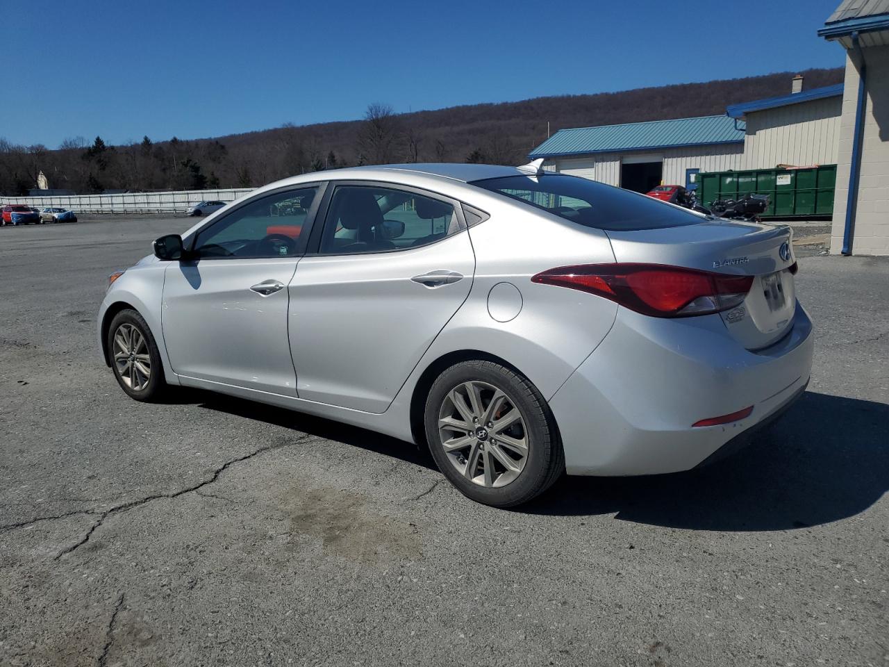 2014 Hyundai Elantra - Image 2