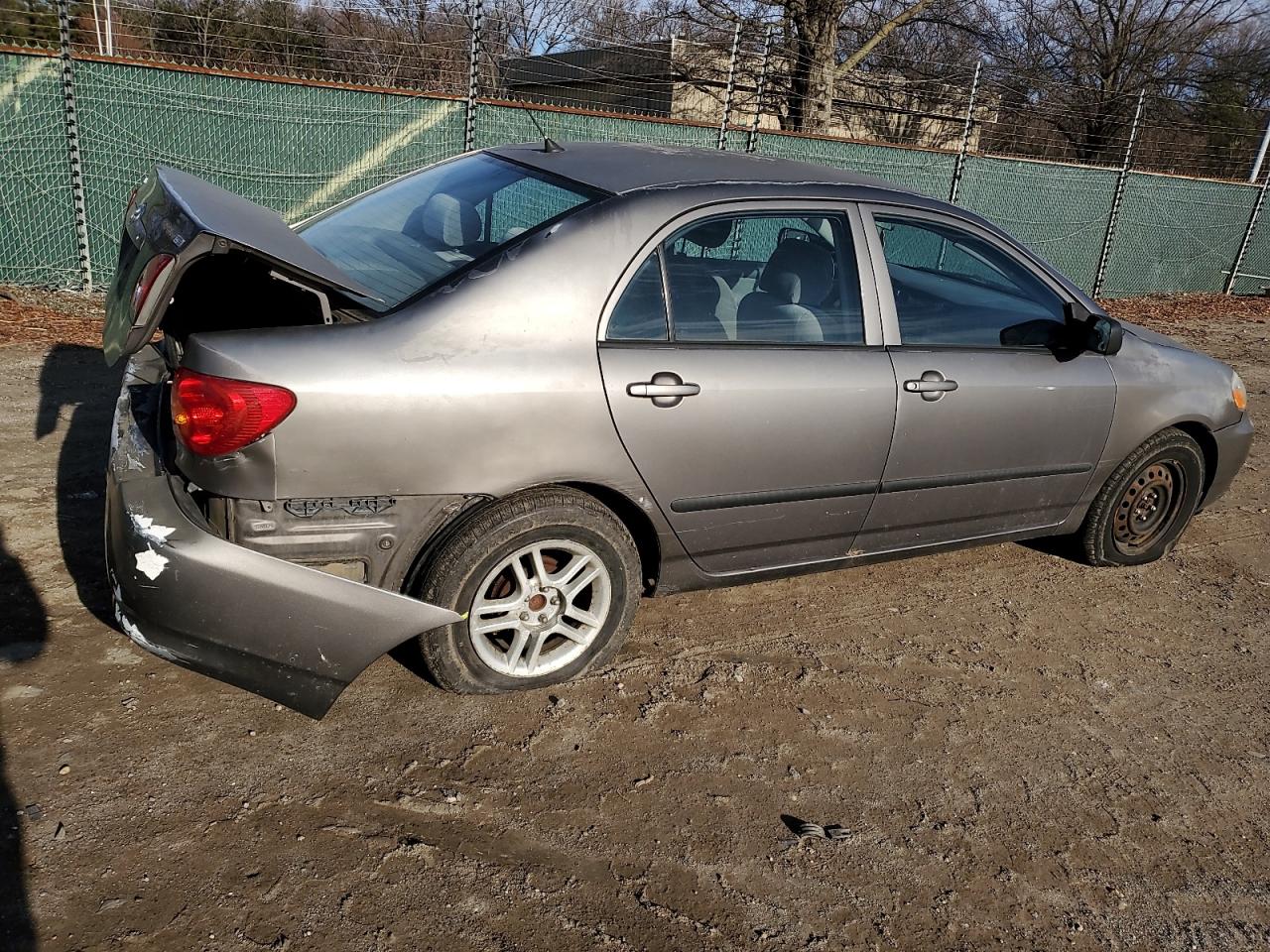 2004 Toyota Corolla - Image 3