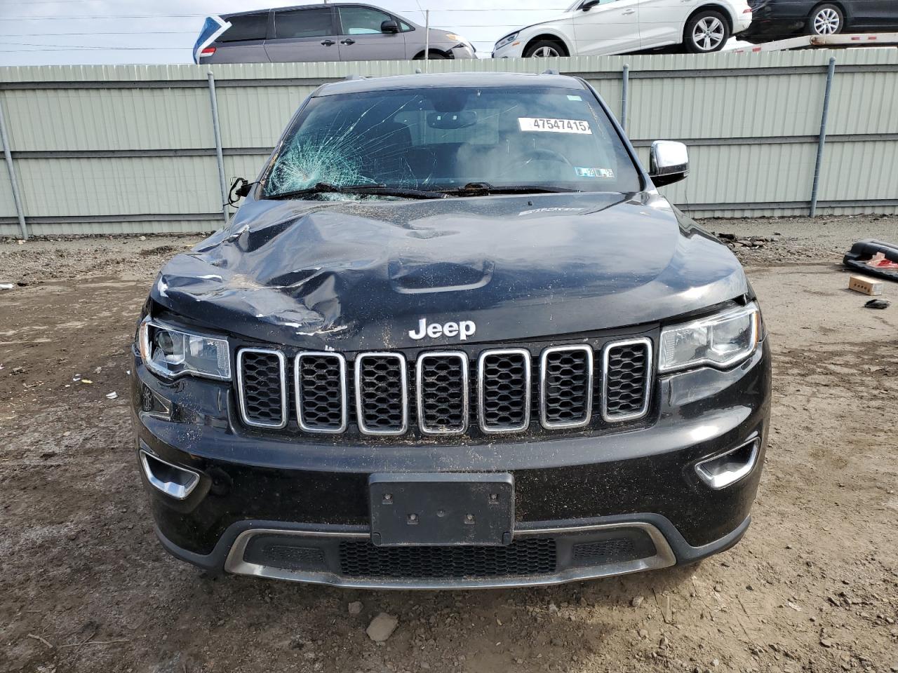 2020 Jeep Grand Cherokee - Image 5
