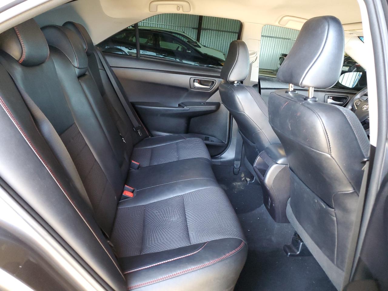 2017 Toyota Camry - Image 10