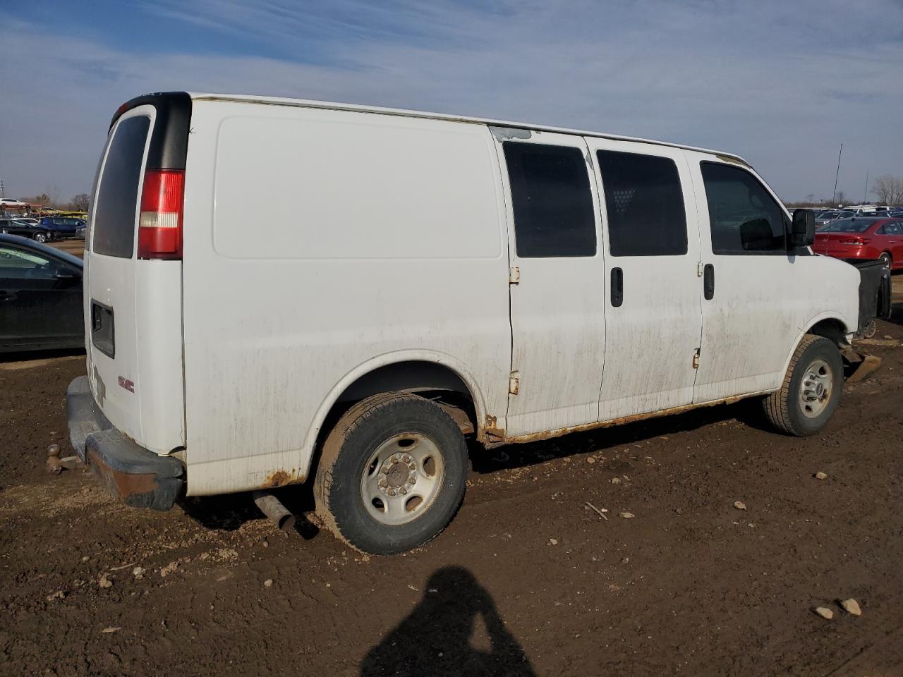 2008 GMC Savana - Image 3