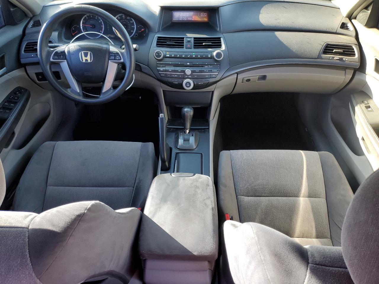 2008 Honda Accord - Image 8