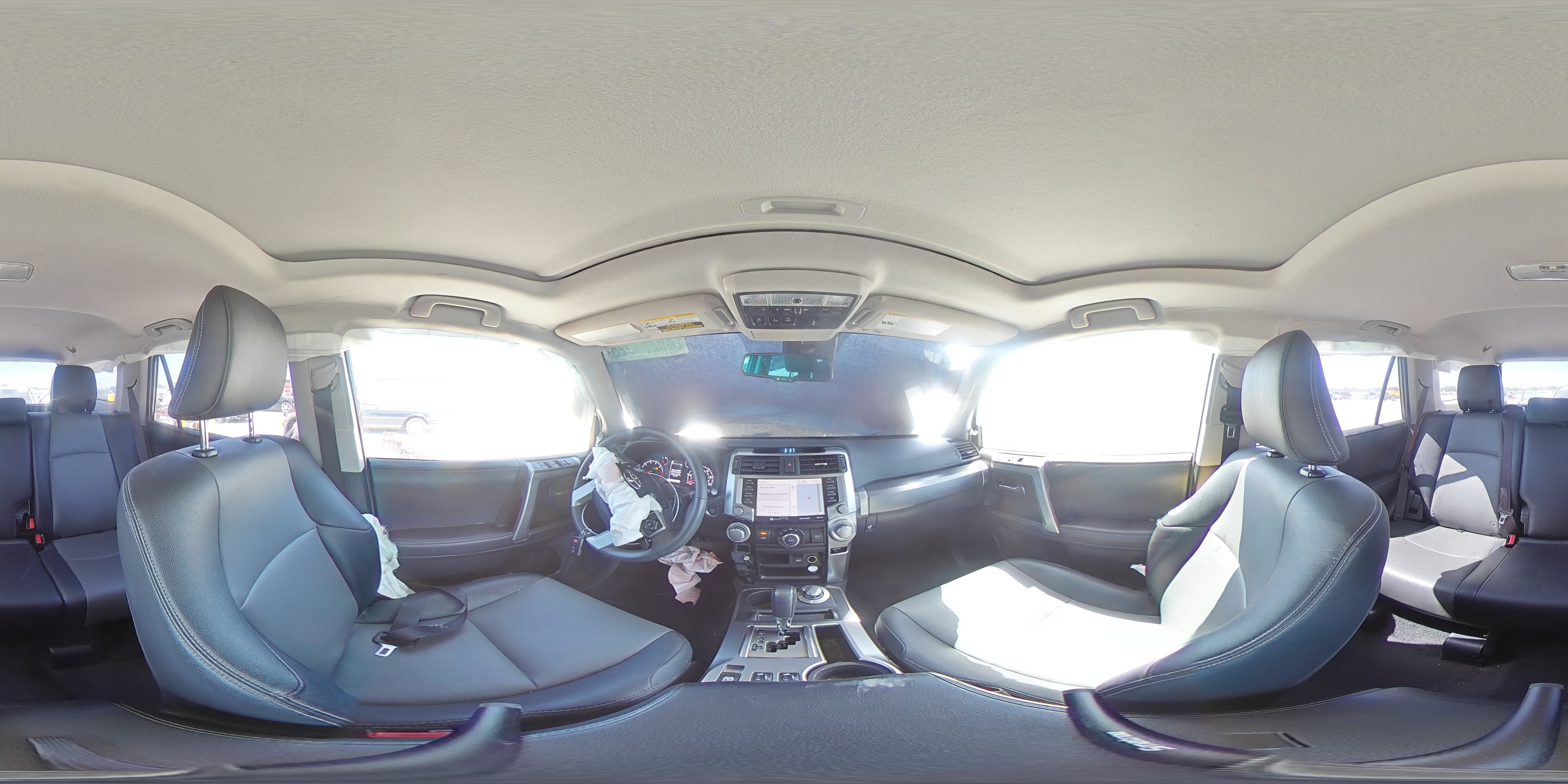 2020 Toyota 4Runner - Image 13