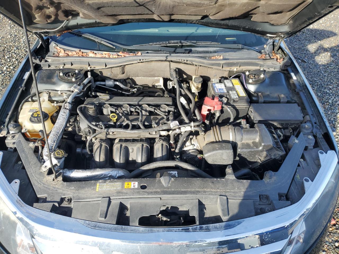 2010 Ford Fusion - Image 13