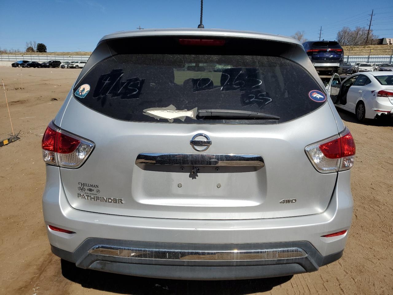 2013 Nissan Pathfinder - Image 6