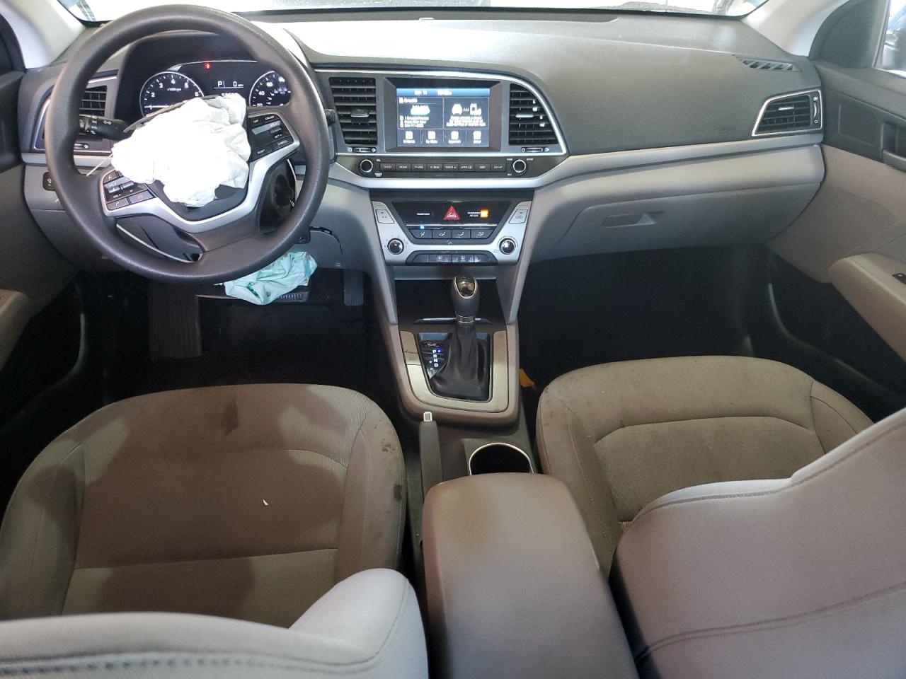 2017 Hyundai Elantra - Image 8