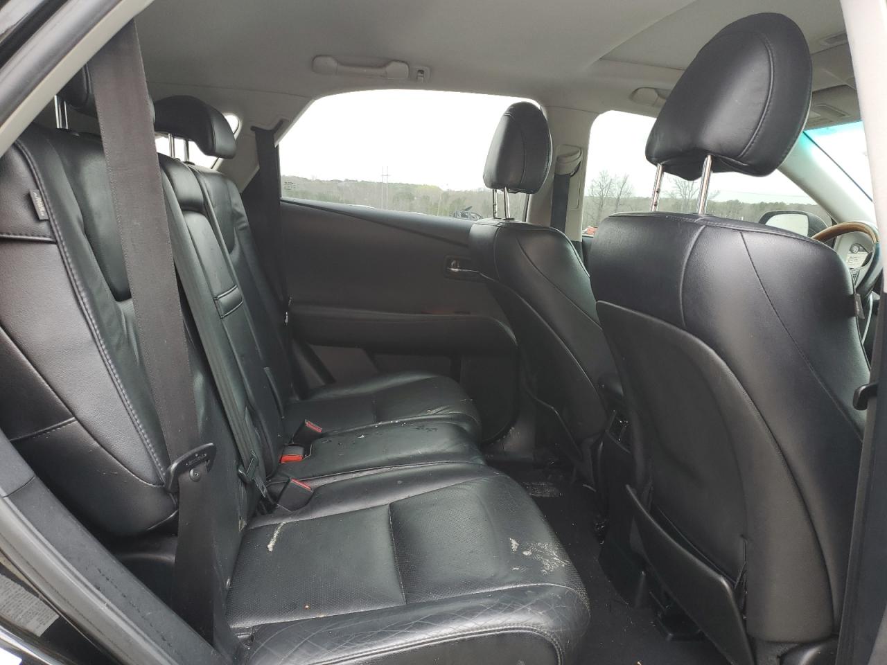 2010 Lexus RX - Image 11