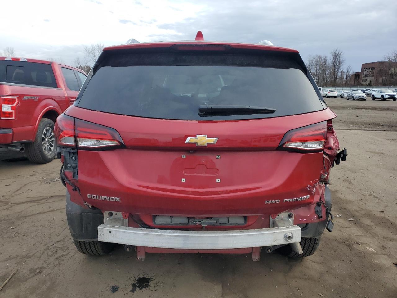 2022 Chevrolet Equinox - Image 6