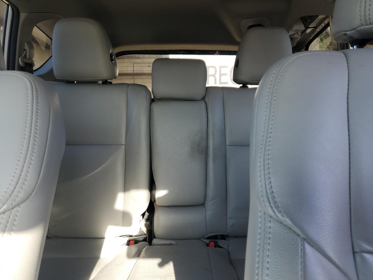 2017 Toyota RAV 4 - Image 10