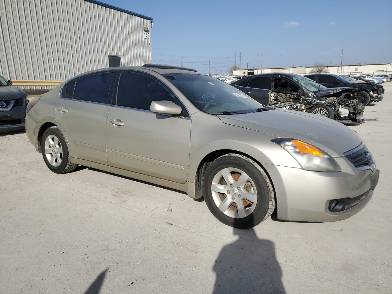 2009 Nissan Altima - Image 4