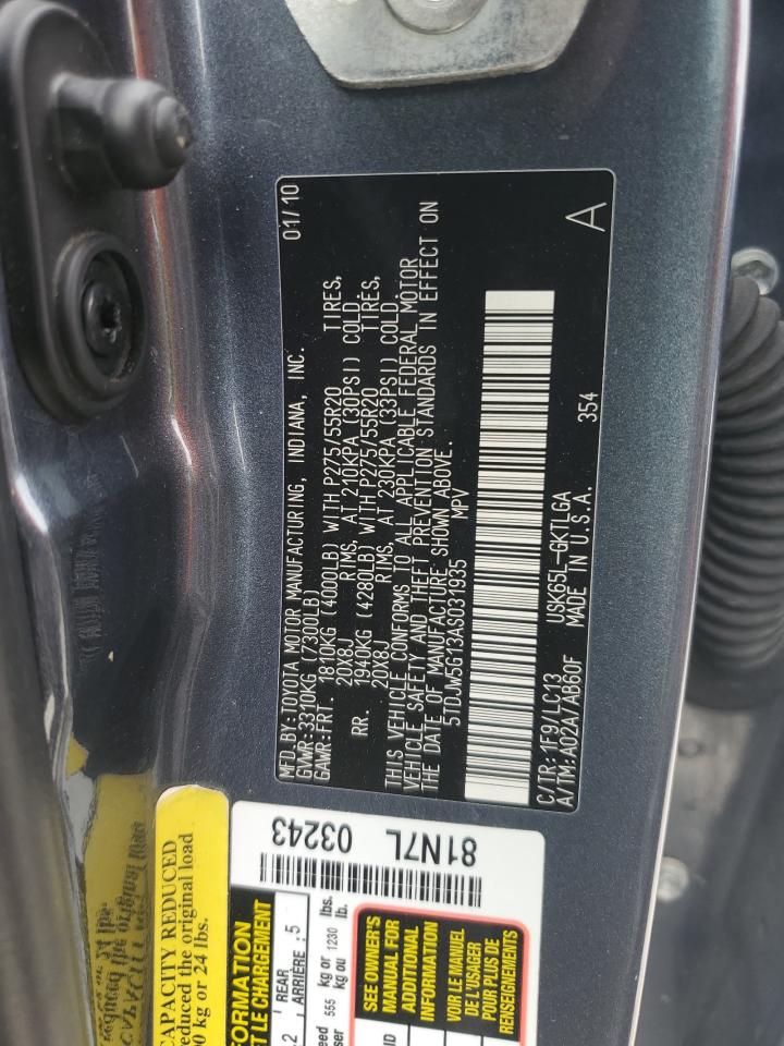 2010 Toyota Sequoia - Image 13