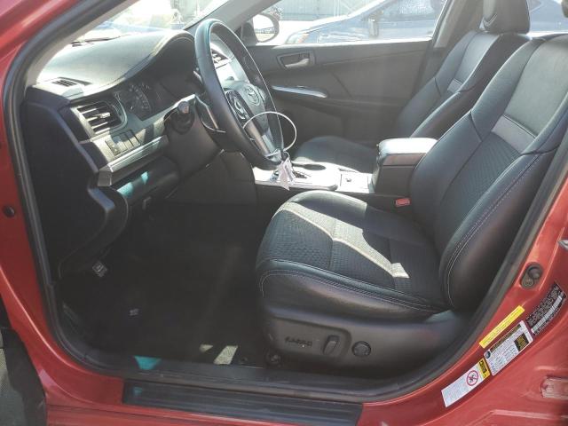  TOYOTA CAMRY 2014 Czerwony