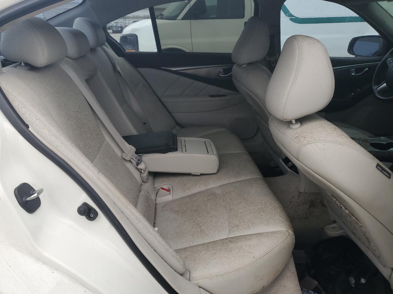 2017 Infiniti Q50 - Image 10