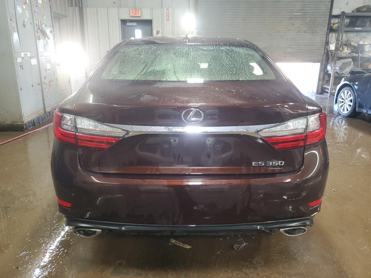 2017 Lexus ES - Image 6