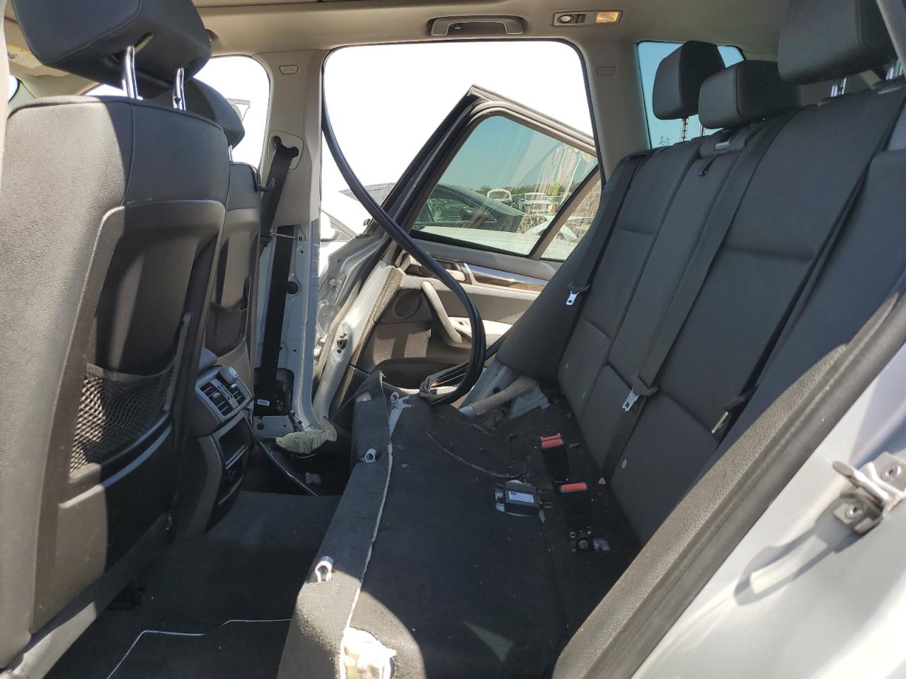 2017 BMW X3 - Image 11