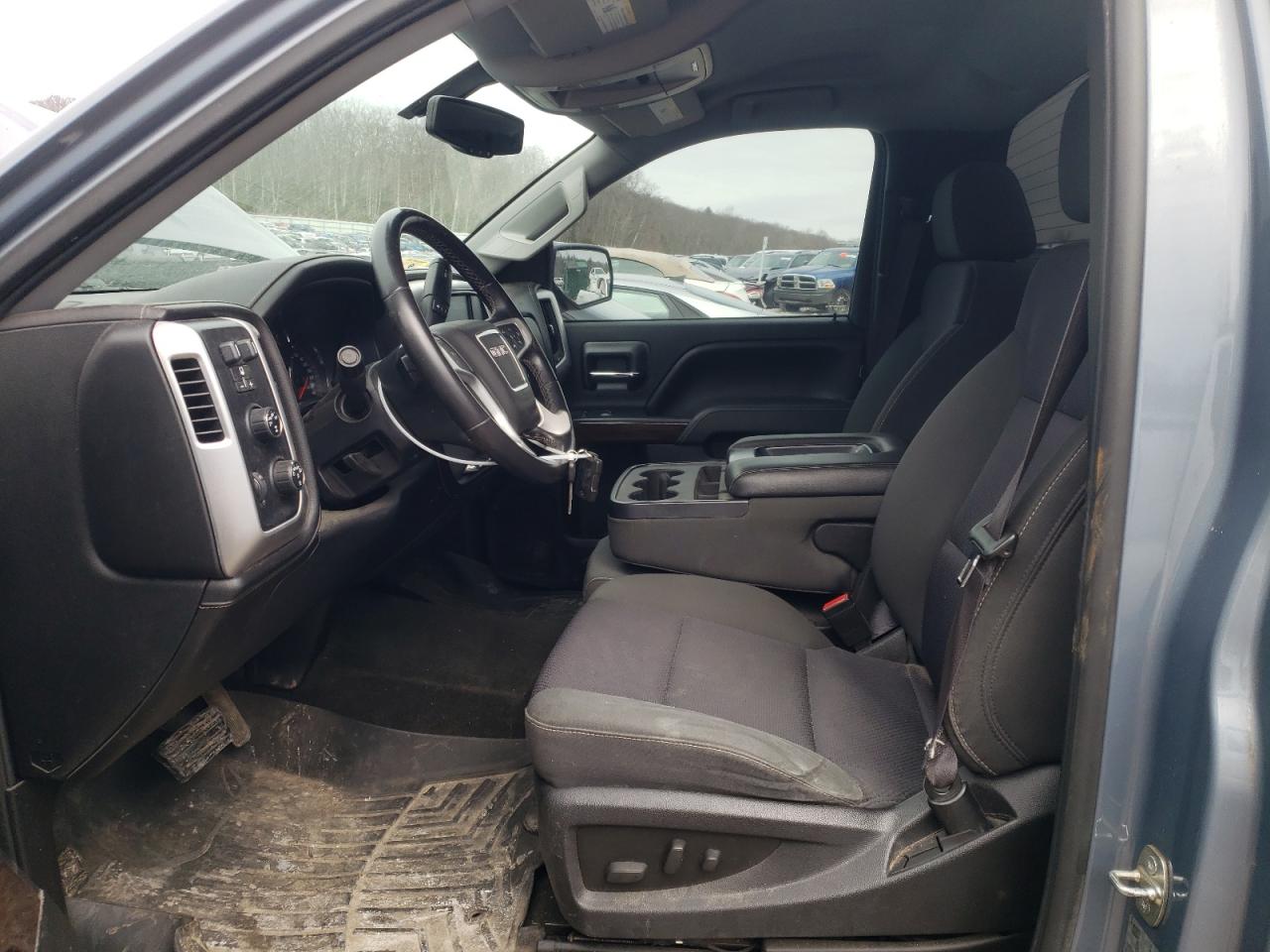 2015 GMC Sierra - Image 7