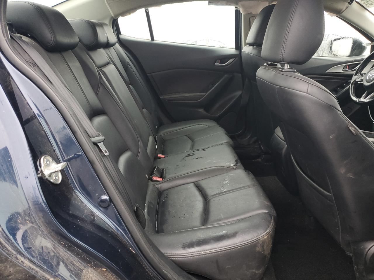2018 Mazda 3 - Image 11