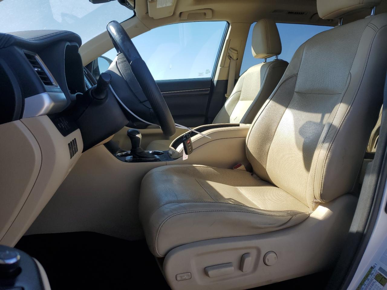 2014 Toyota Highlander - Image 7