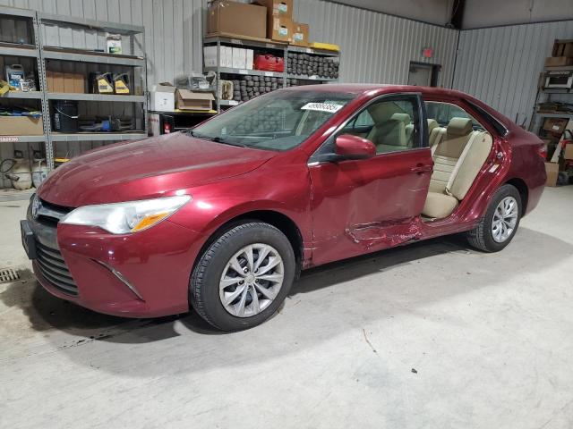  TOYOTA CAMRY 2016 Красный