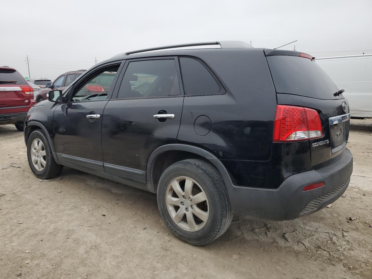 2012 Kia Sorento - Image 2