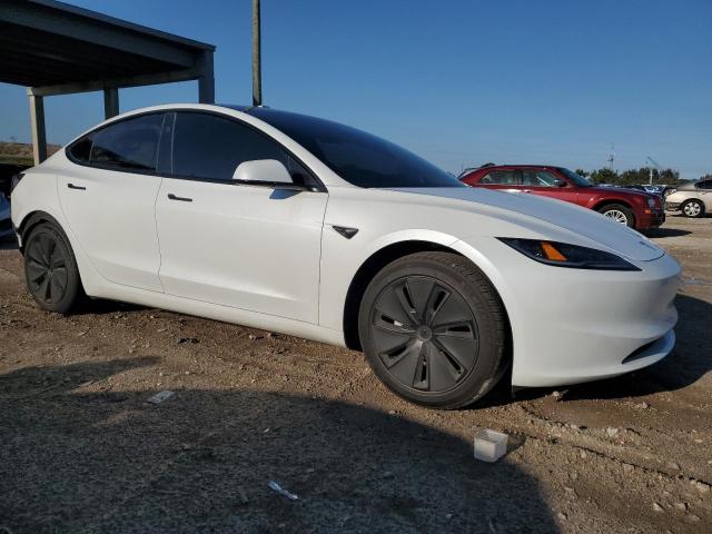 TESLA MODEL 3 2024 White