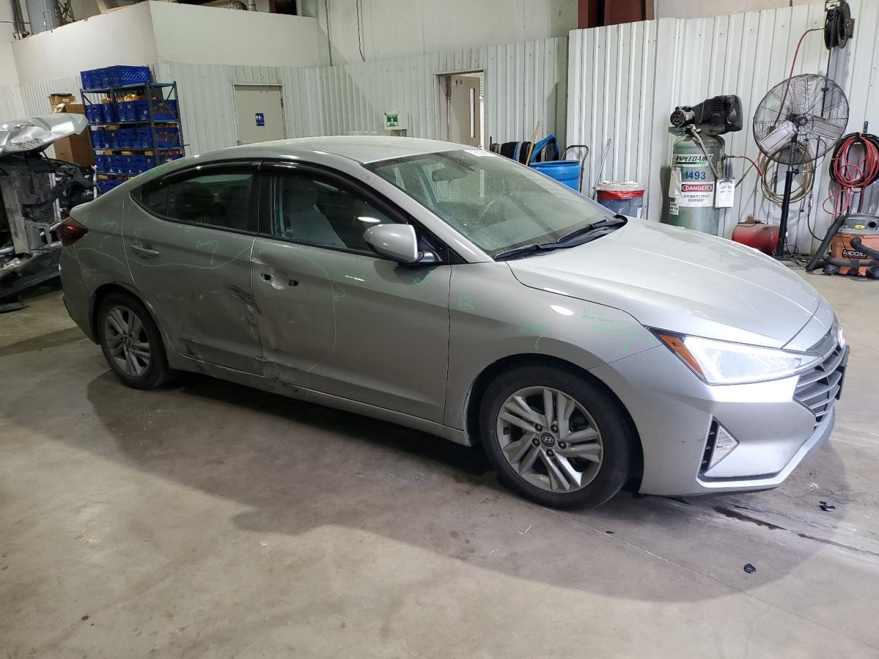 2020 Hyundai Elantra - Image 4