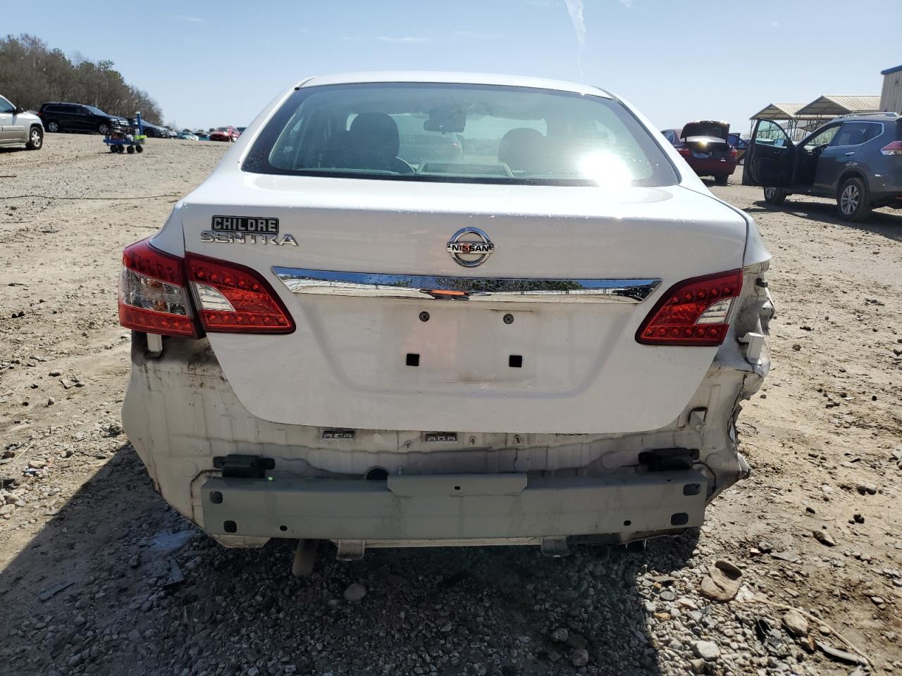 2015 Nissan Sentra - Image 6