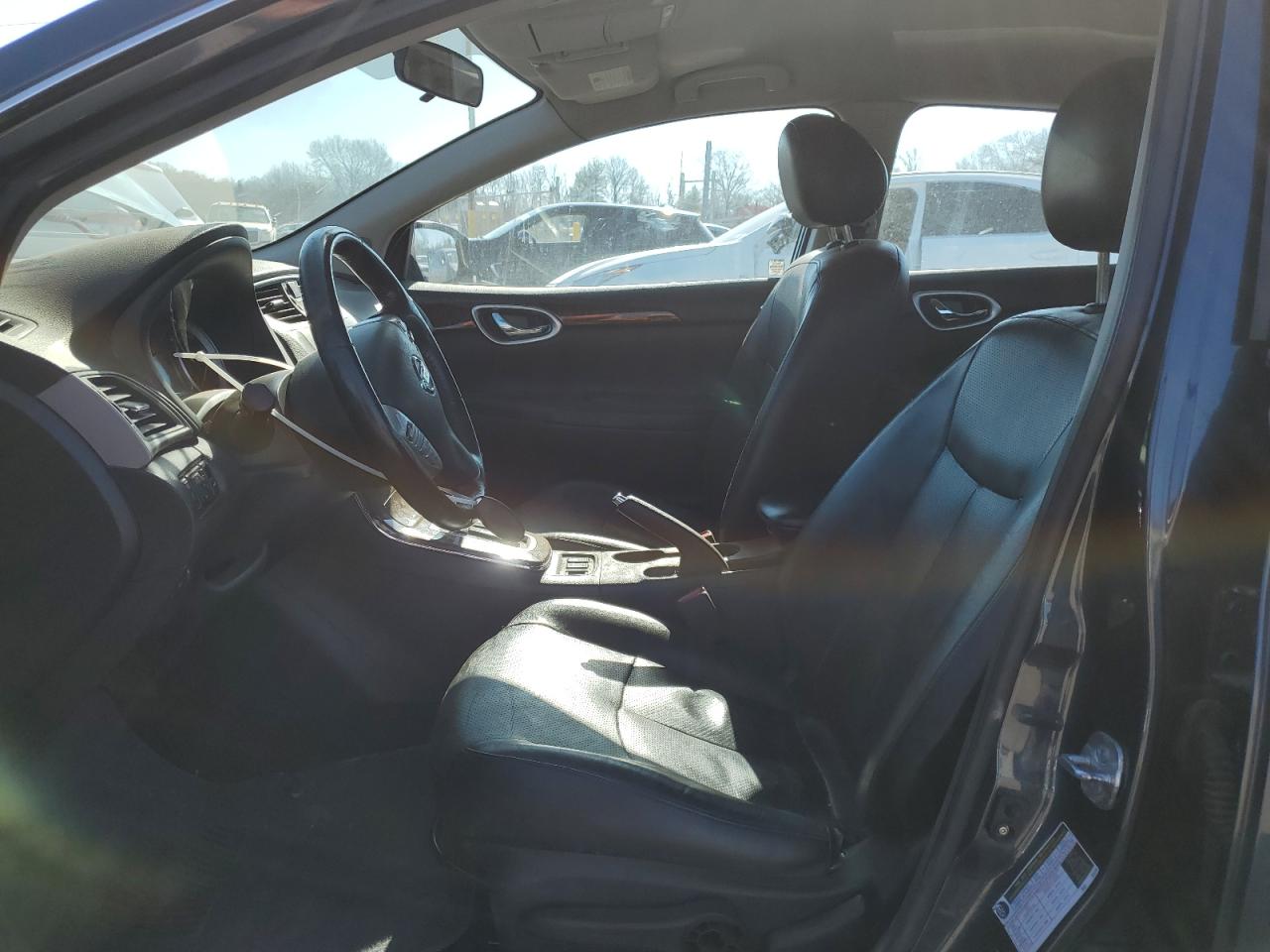 2013 Nissan Sentra - Image 7