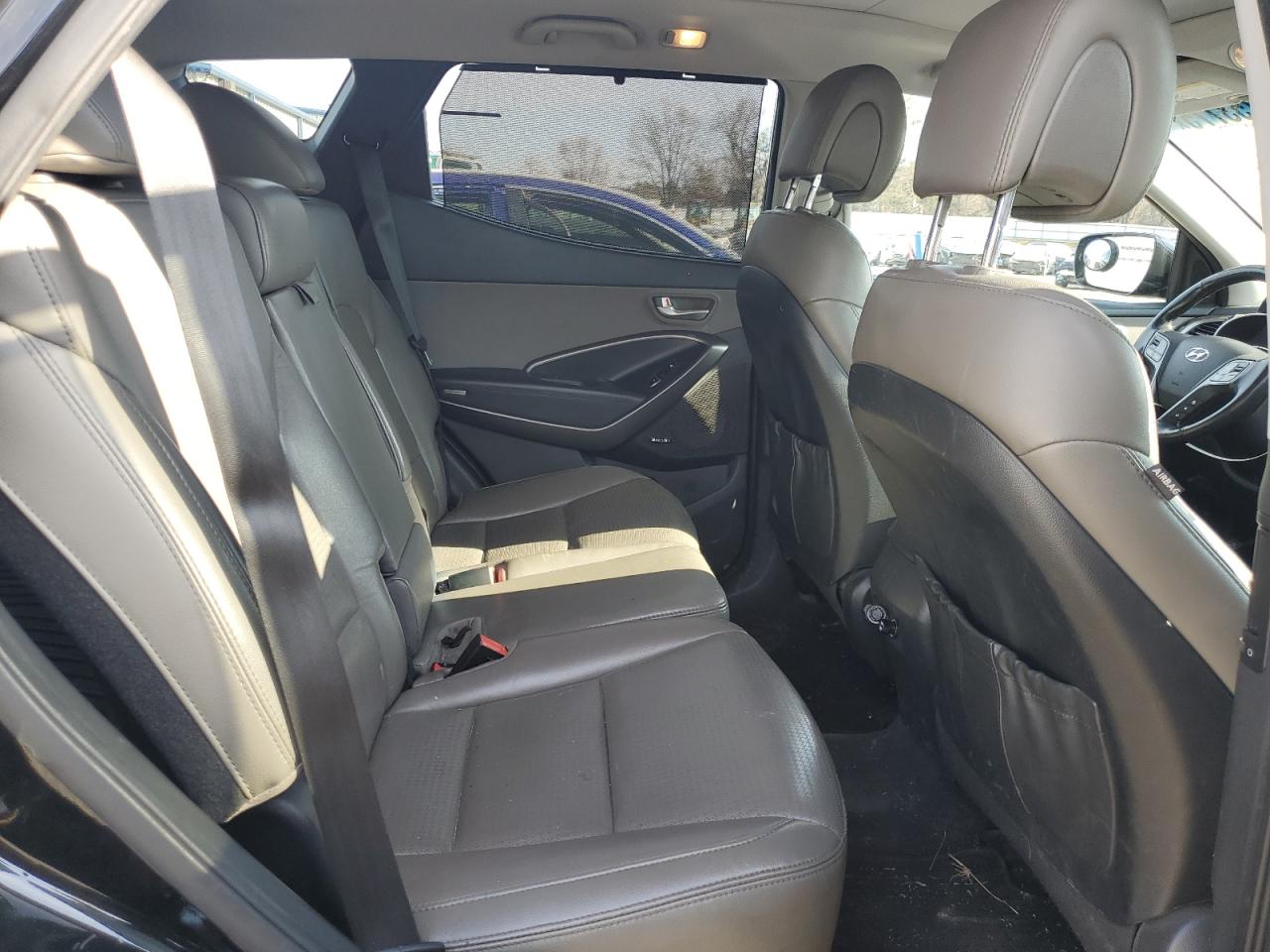 2013 Hyundai Santa Fe - Image 11