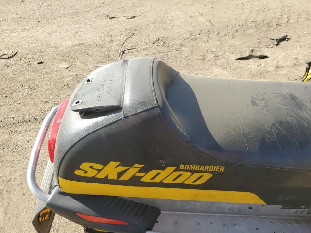 2000 SKIDOO MXZ600  