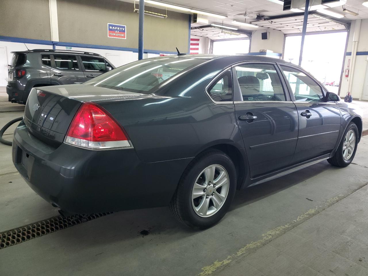 2013 Chevrolet Impala - Image 3