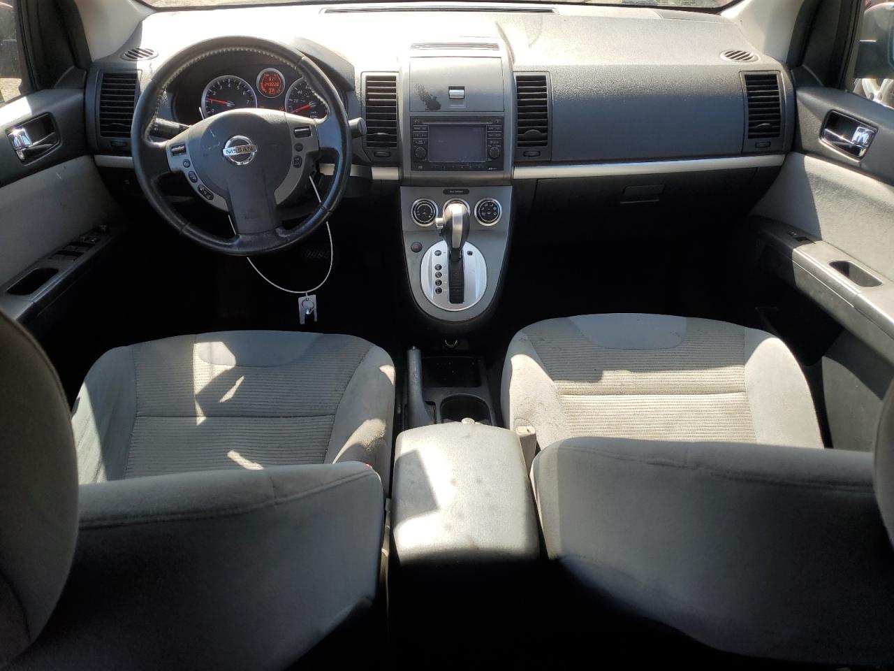 2011 Nissan Sentra - Image 8