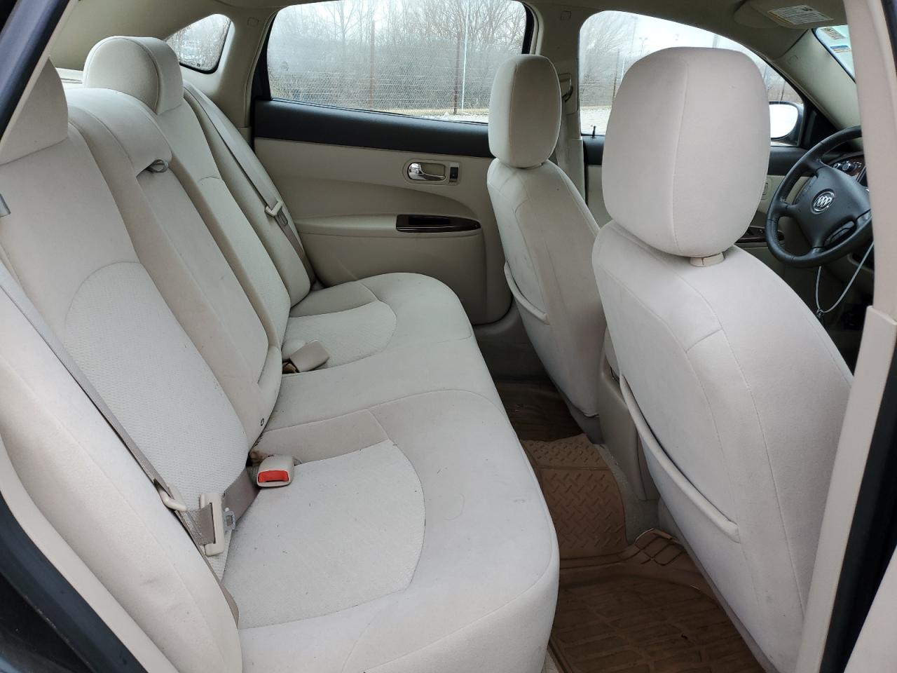2009 Buick LaCrosse - Image 10