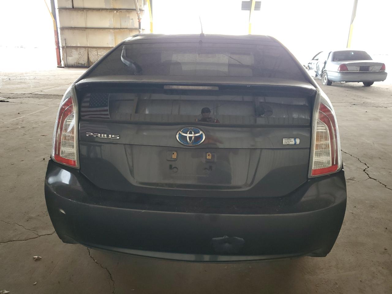 2014 Toyota Prius - Image 6