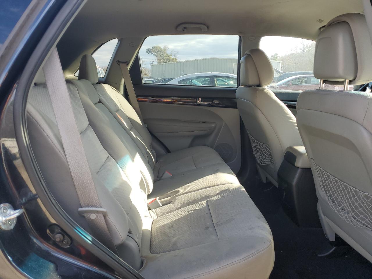 2012 Kia Sorento - Image 11