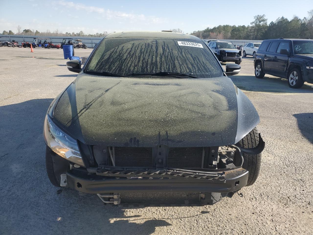 2014 Volkswagen Passat - Image 5