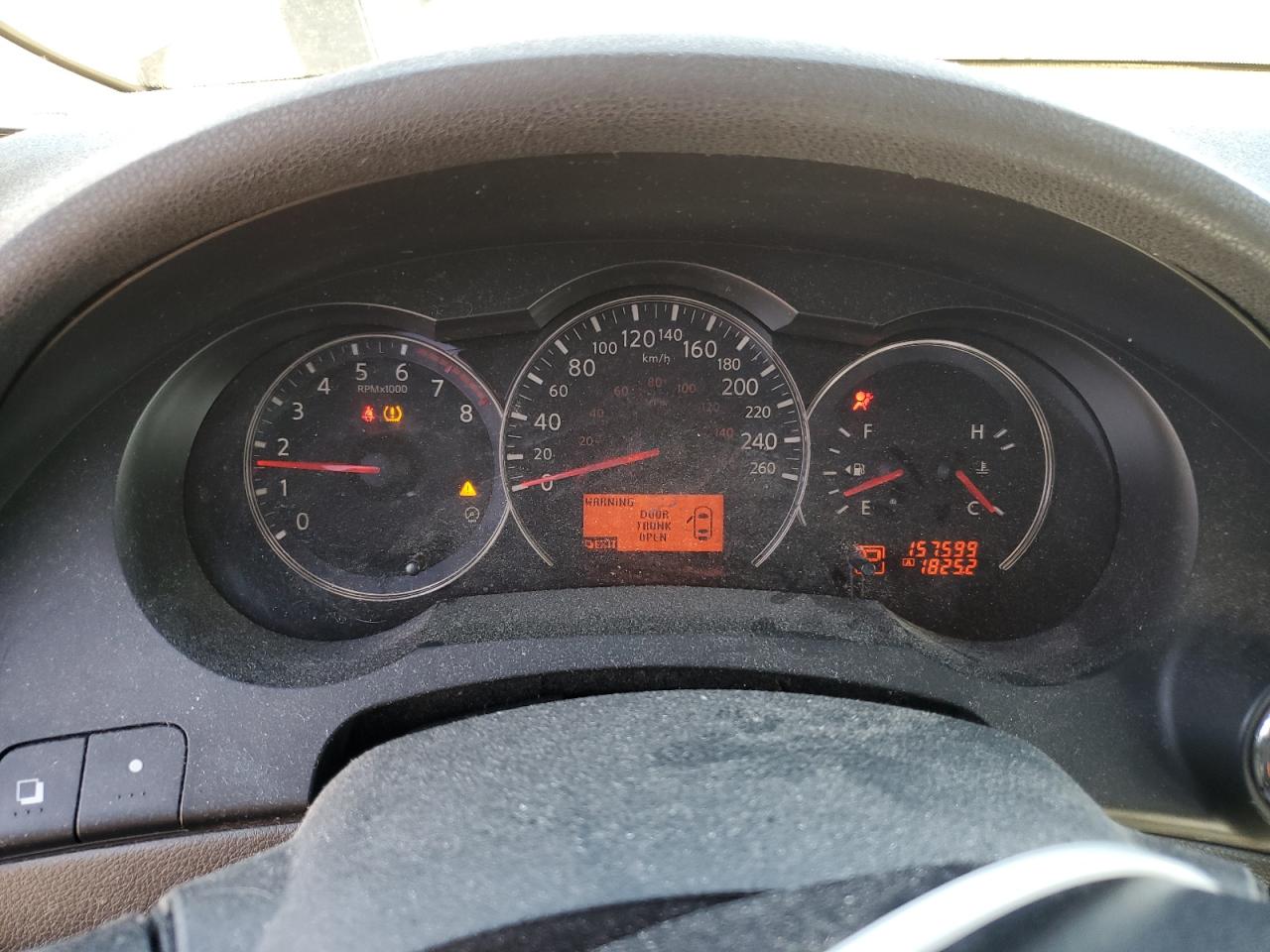 2010 Nissan Altima - Image 9