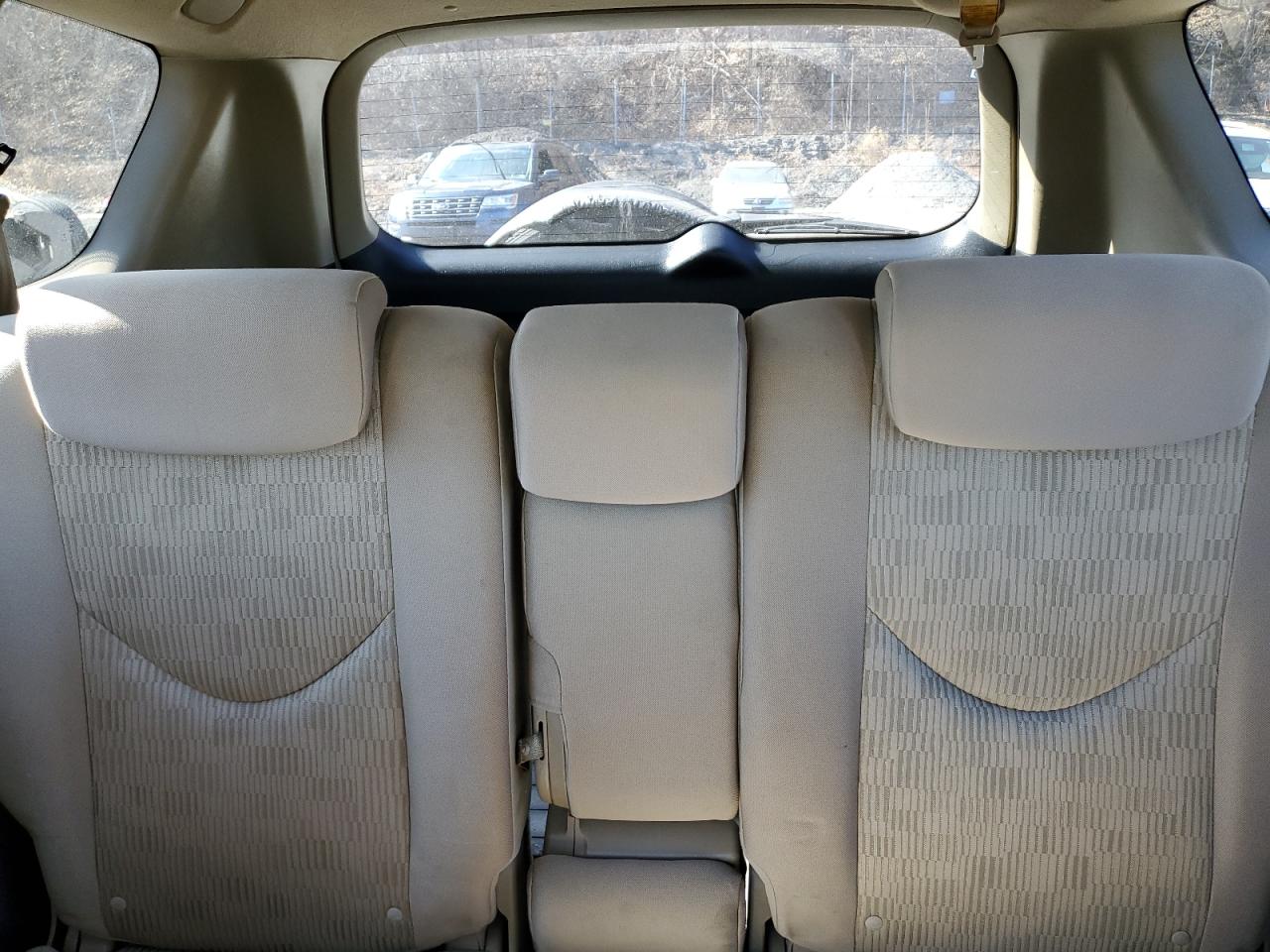 2010 Toyota RAV 4 - Image 10