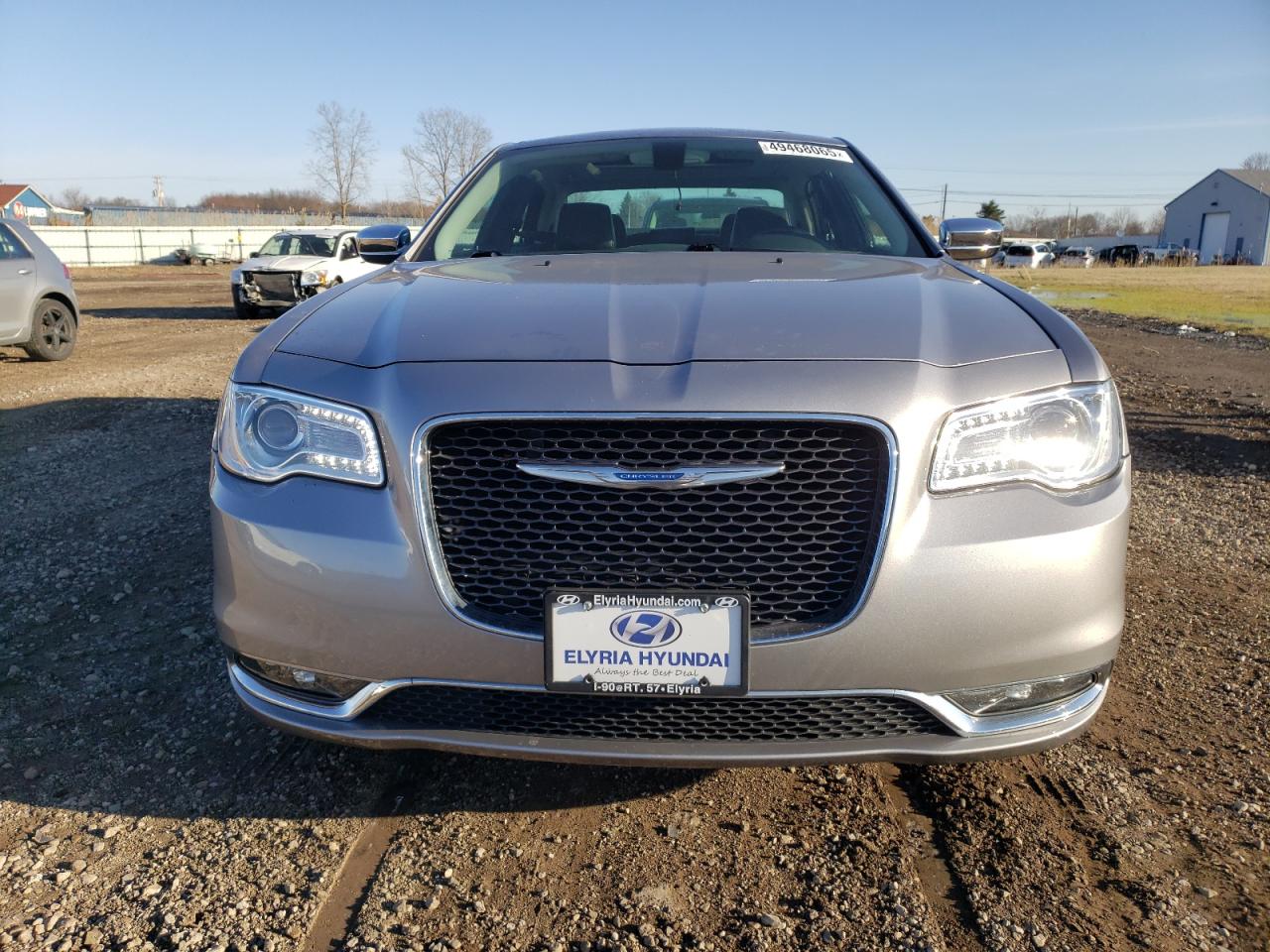 2017 Chrysler 300 - Image 5