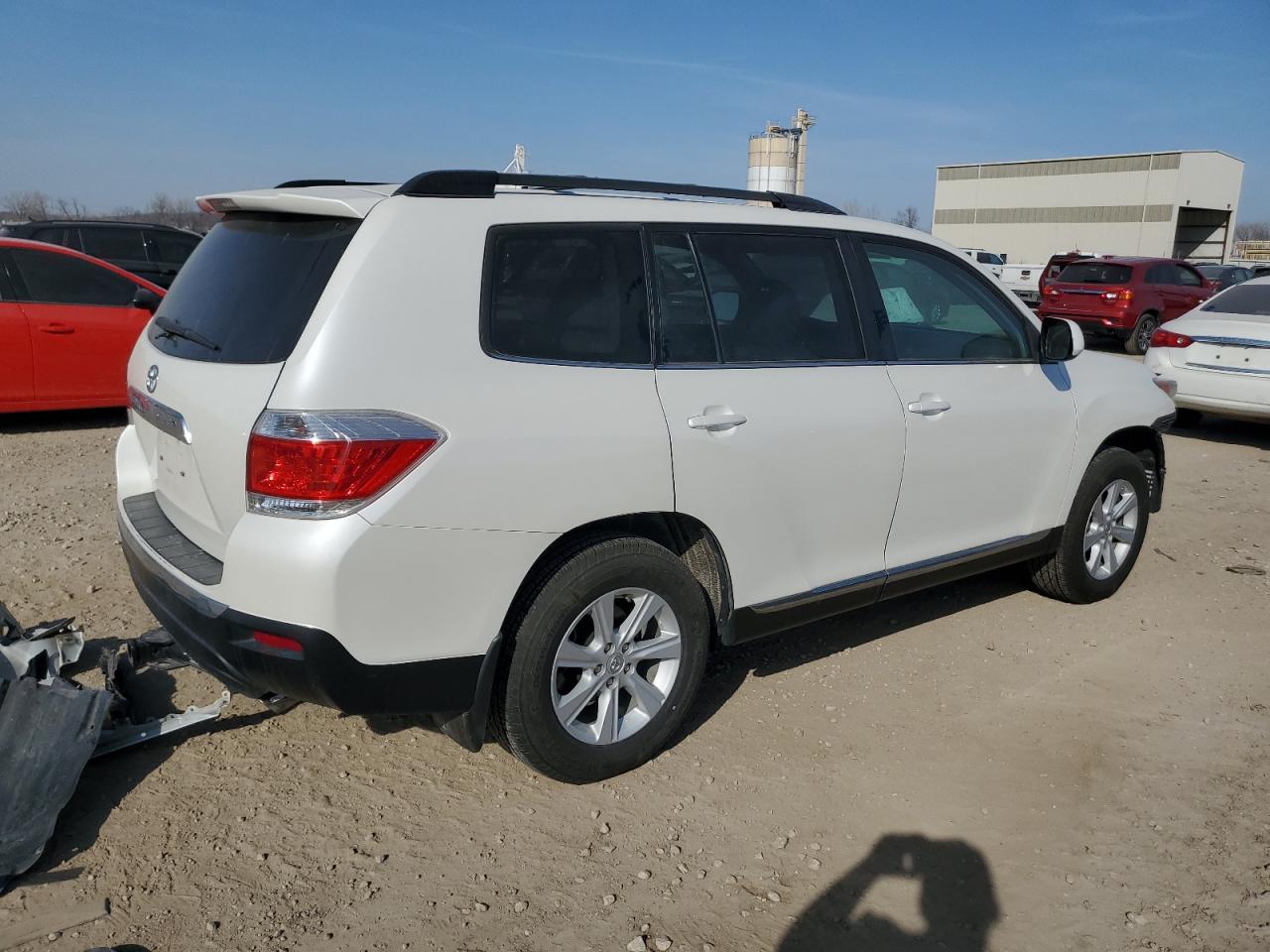 2013 Toyota Highlander - Image 3