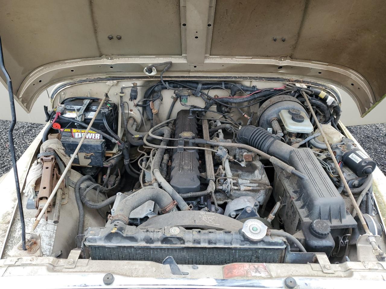 1994 Jeep Wrangler - Image 11